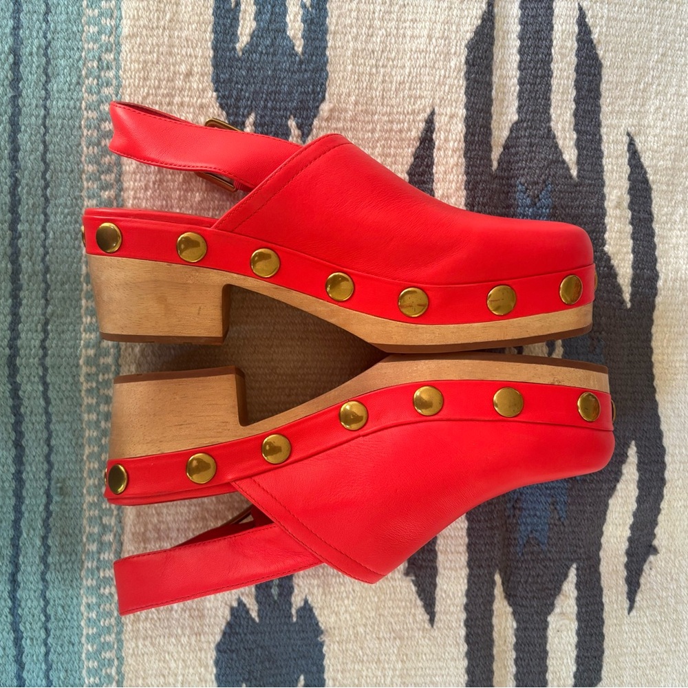NWOT Charlotte Stone Jona Low Platform Clogs – Pimento Red, Size 9
